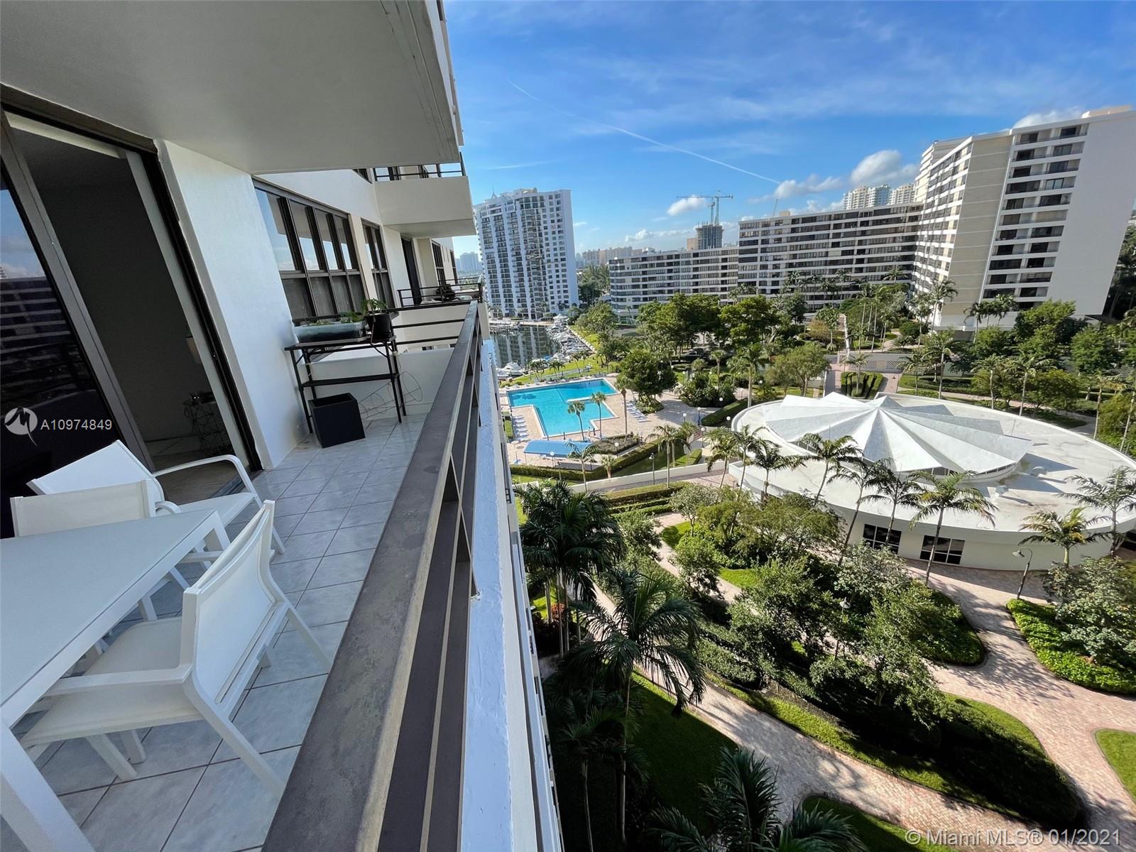 Hallandale Beach, FL 33009,2500 Parkview Dr #1119