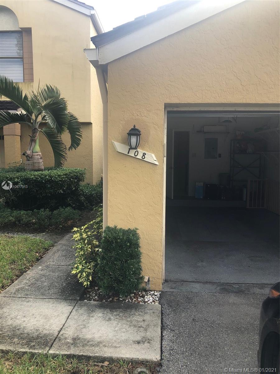 108 NW 98th Ter #108, Plantation, FL 33324