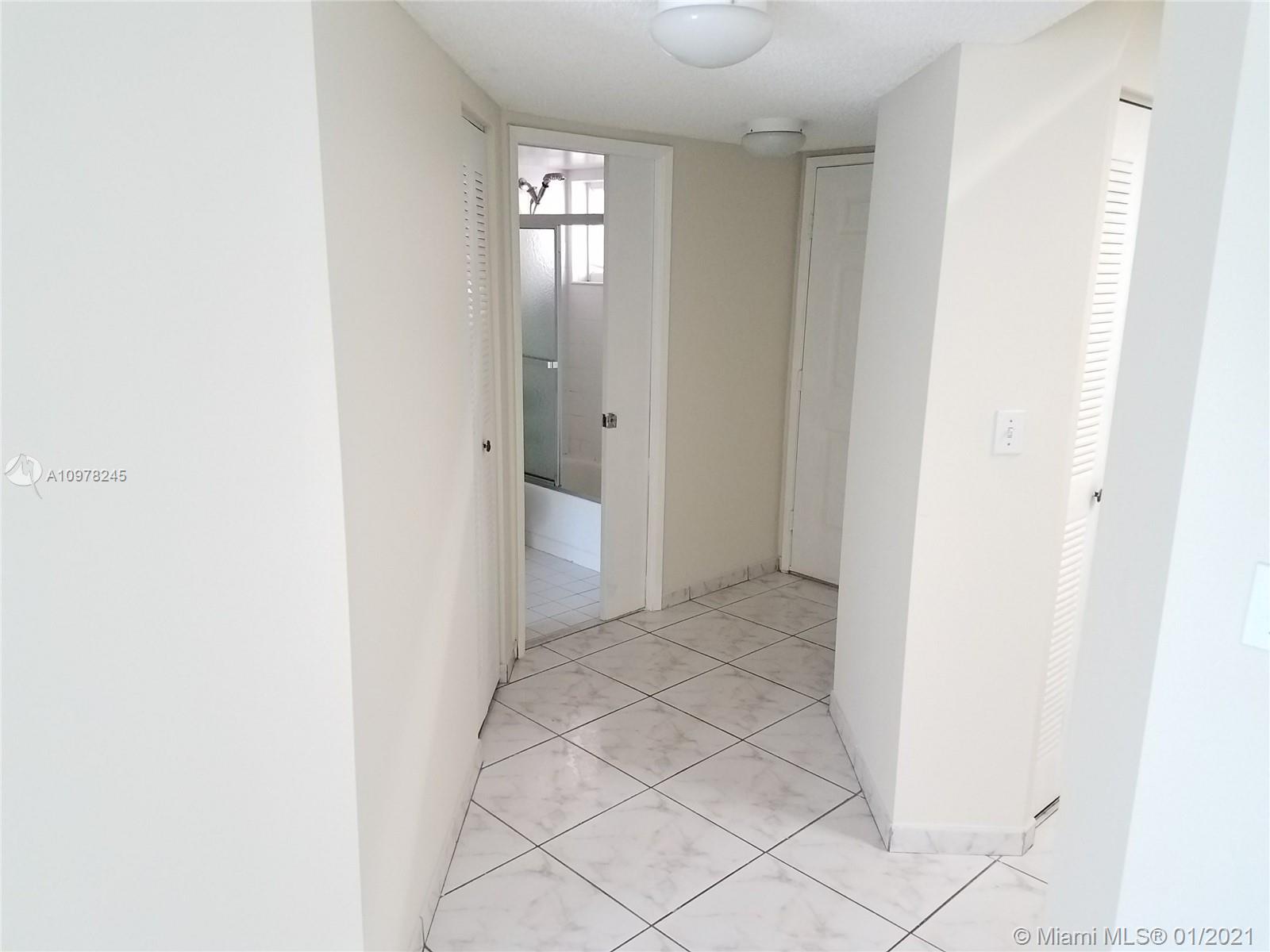 Miami Beach, FL 33141,6801 Harding Ave #211