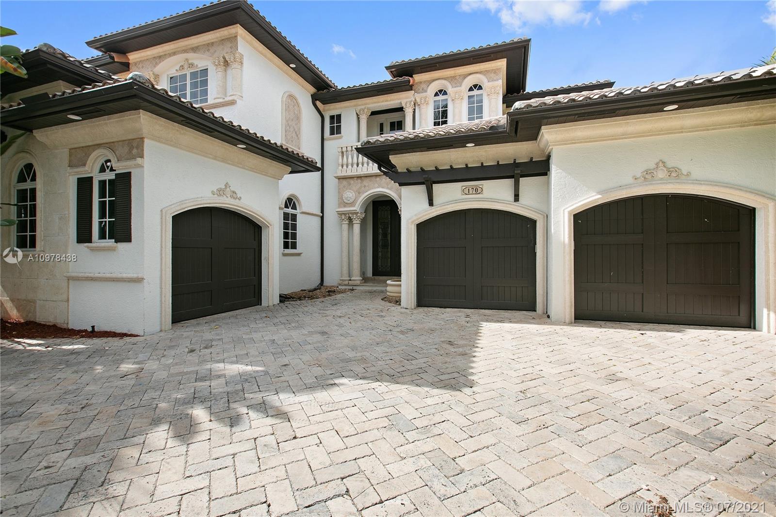 Photo 2 of 170 Ocean Boulevard in Golden Beach - MLS A10978438