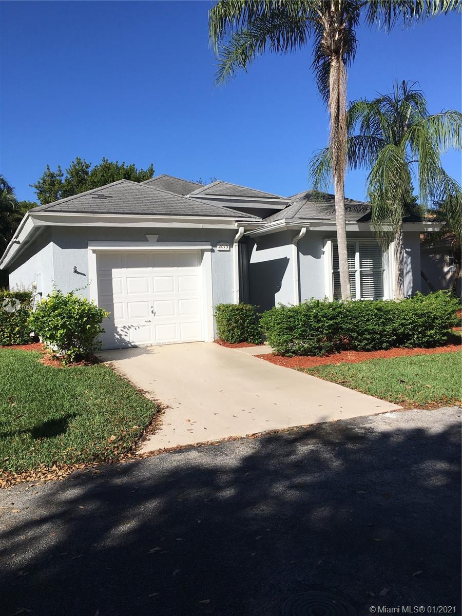 2015 SE 5th Pl, Homestead, FL 33033