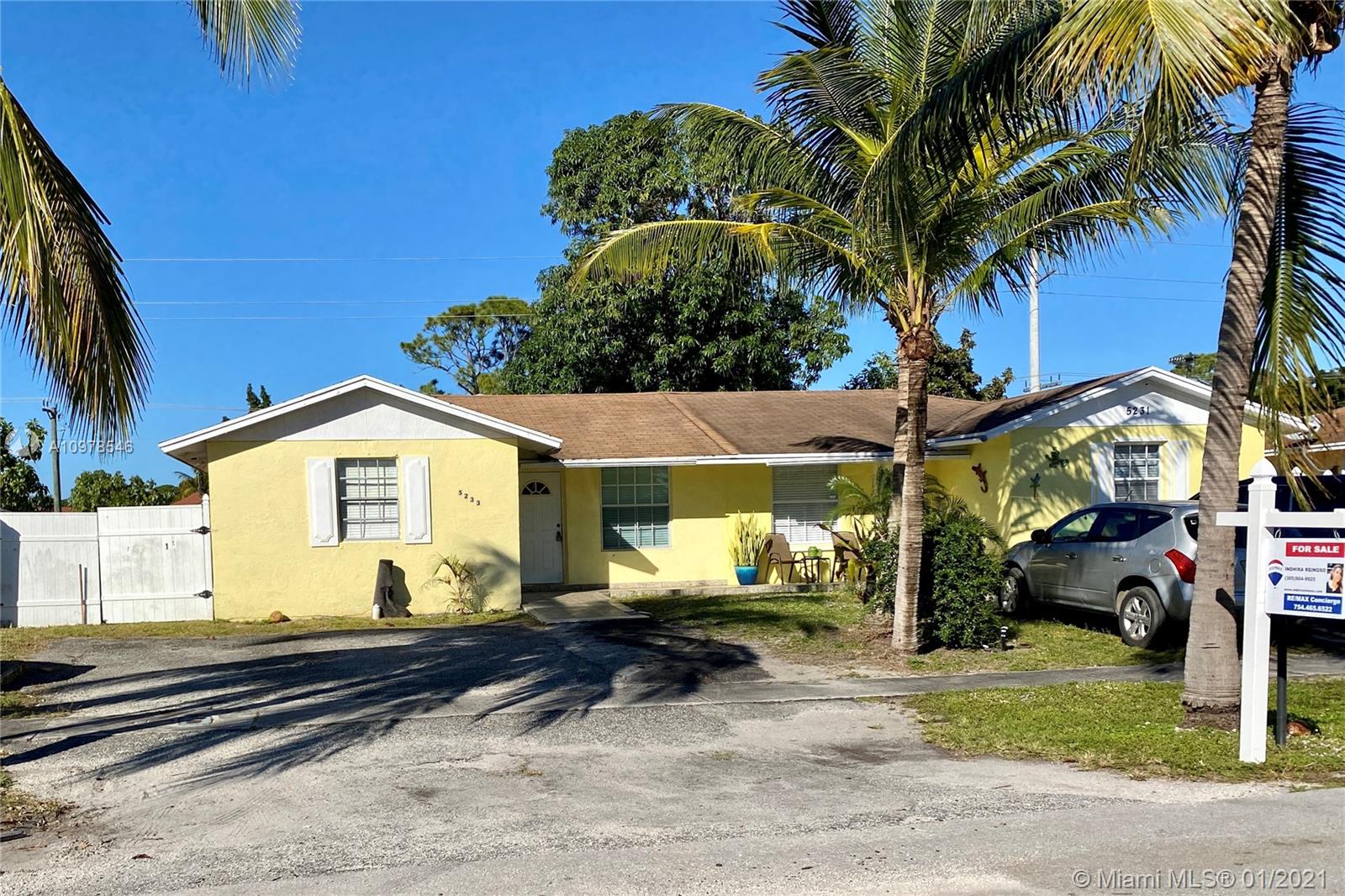 5233 Cannon Way,  West Palm Beach,  FL 33415