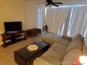 Hallandale Beach, FL 33009,800 PARKVEIW DR. #625