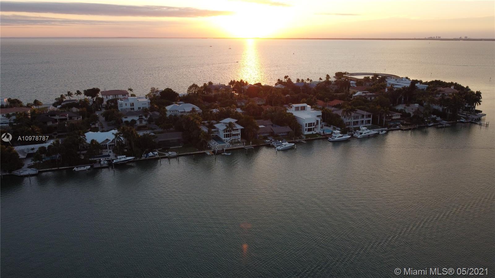 Photo 20 of   in Key Biscayne - MLS A10978787