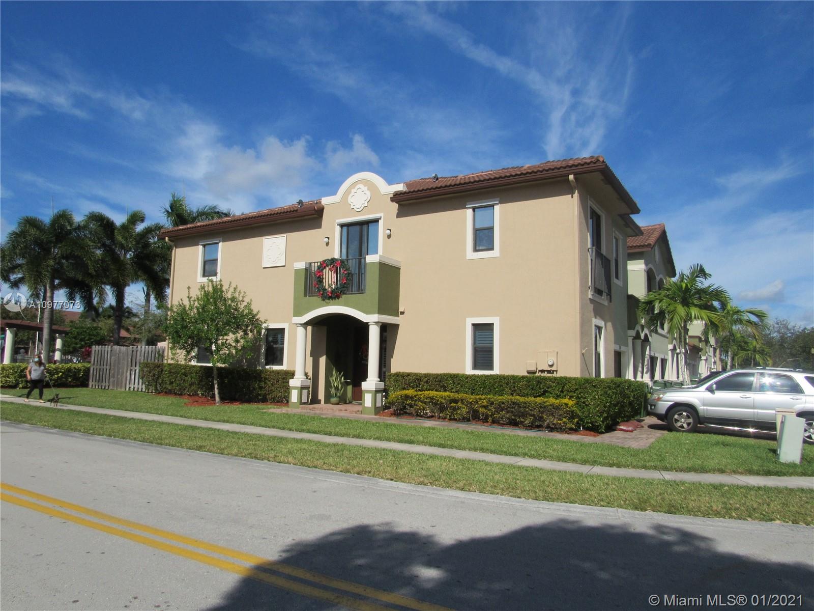 714 NE 35th Ave, Homestead, FL 33033