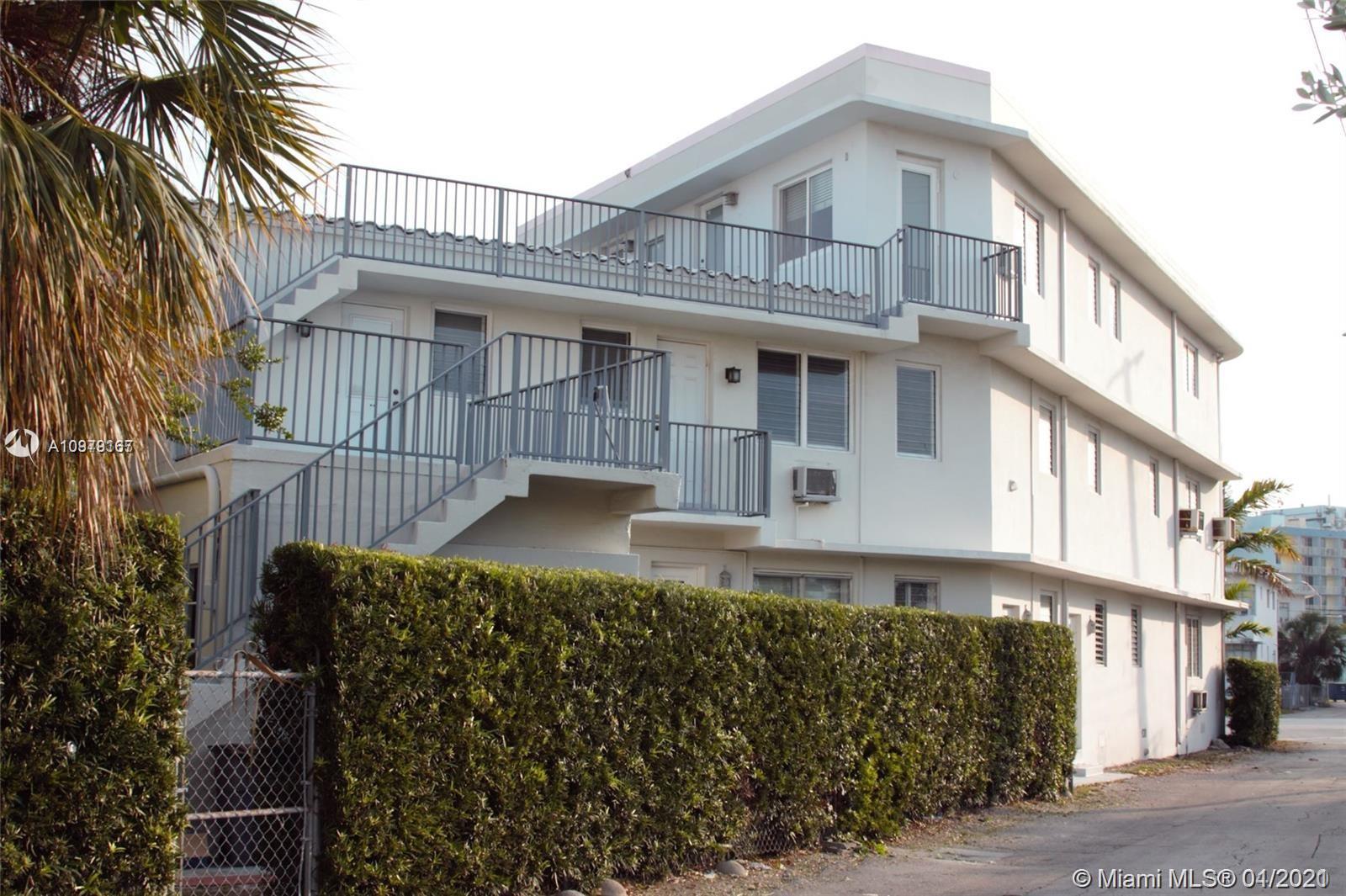 Miami Beach, FL 33140,841 W 40th St