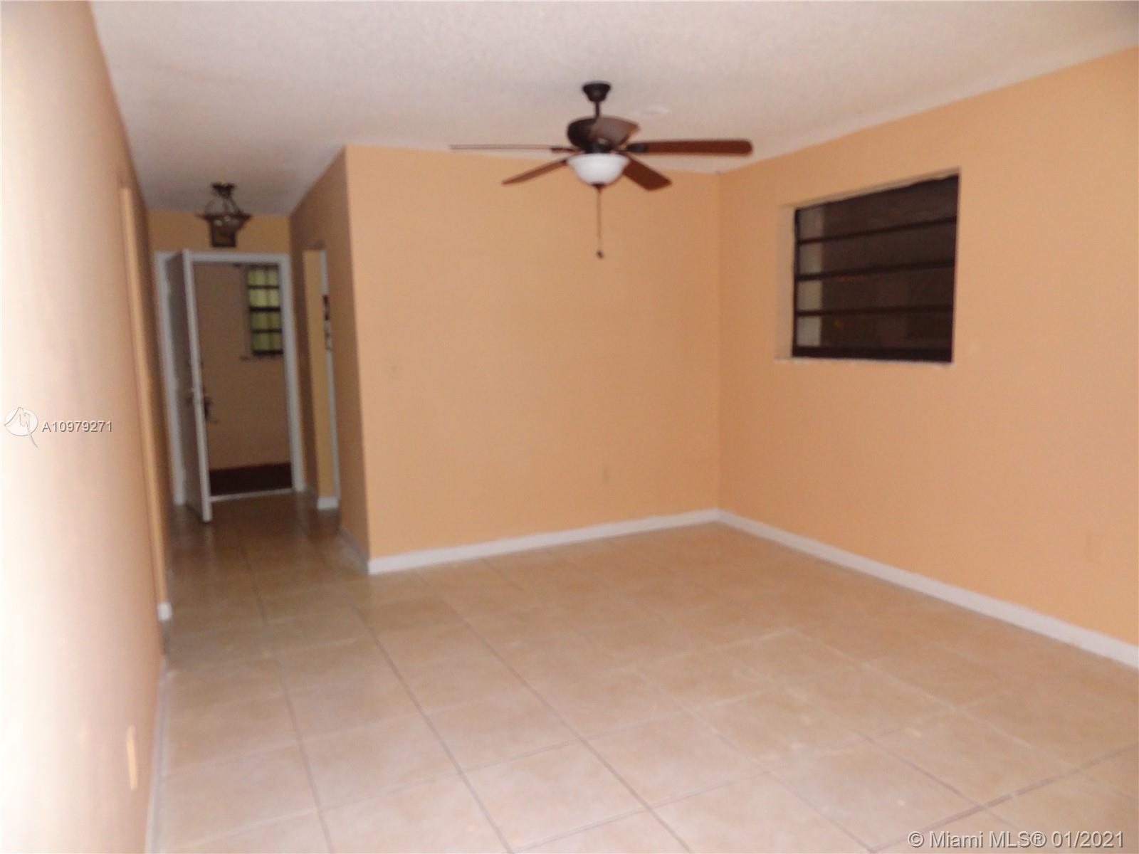 Hialeah, FL 33016,6239 W 24th Ave #205-1