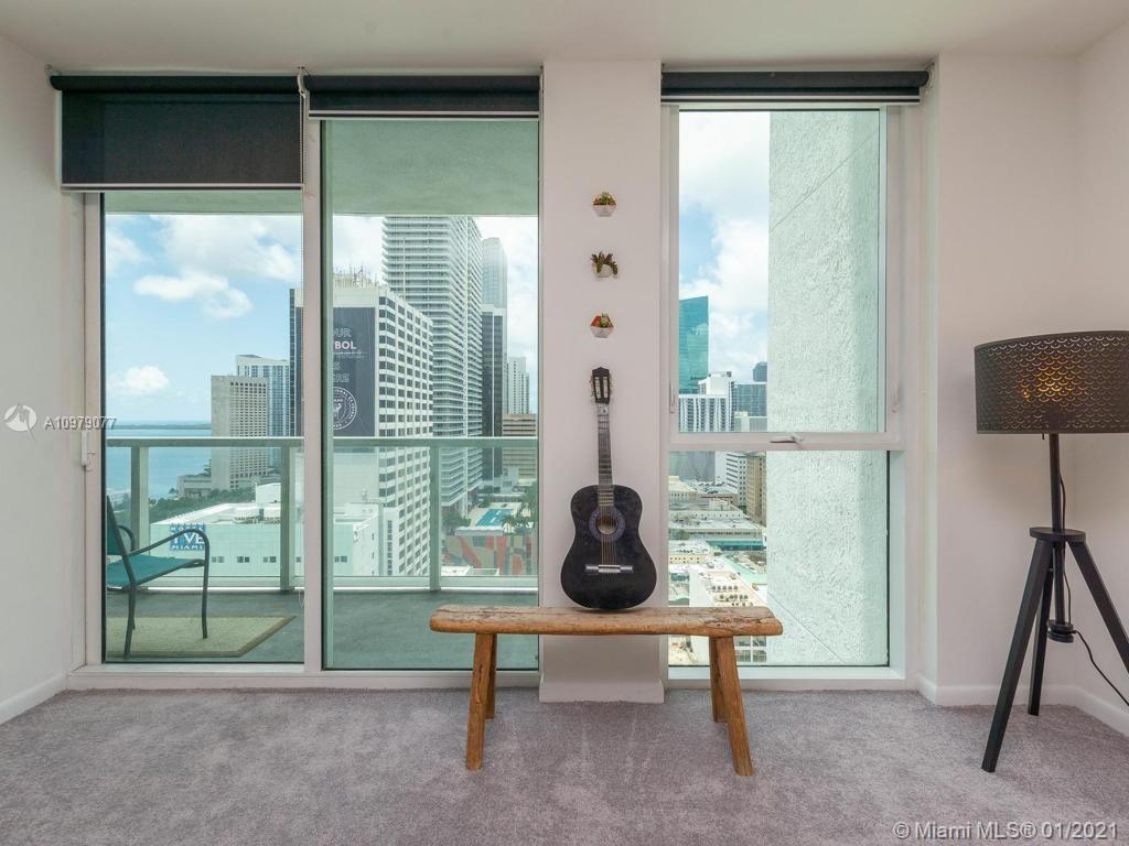 244 Biscayne Blvd #2307, Miami, FL 33132