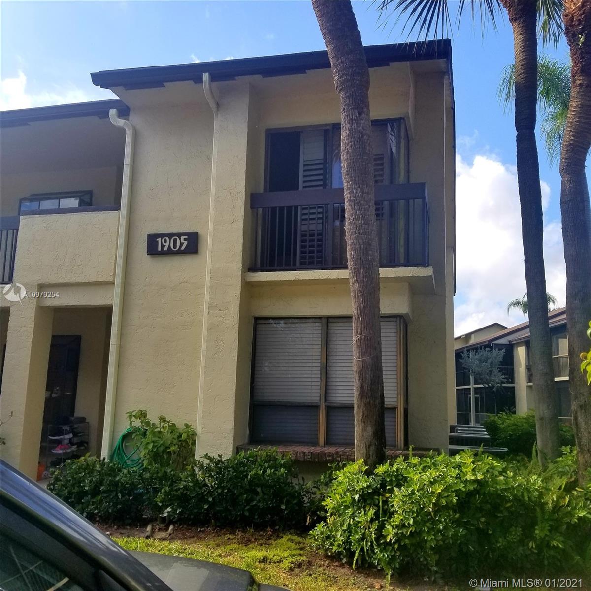 1905 SW 15th St #2, Deerfield Beach, FL 33442