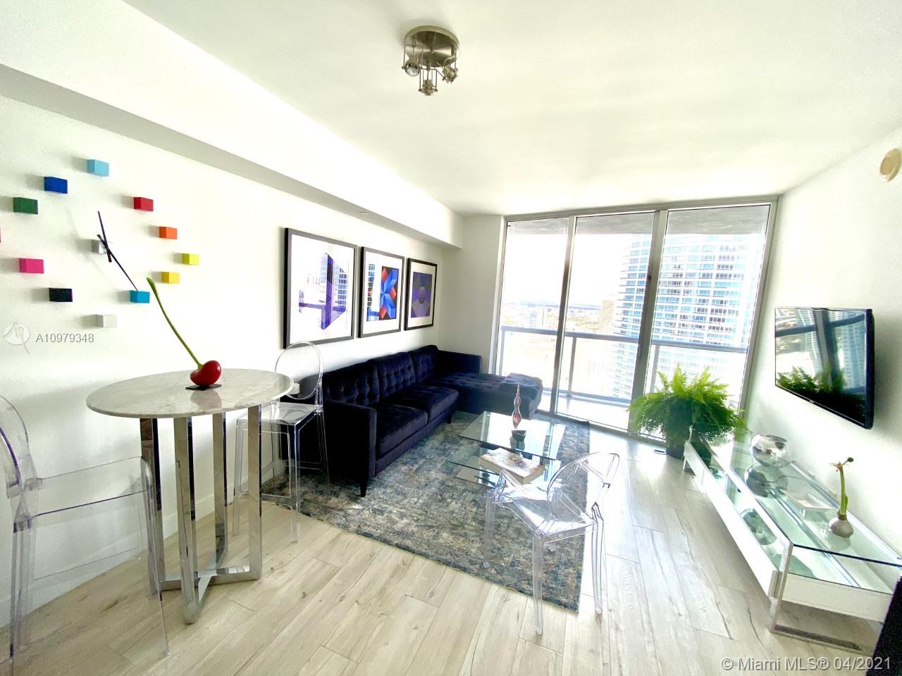 Miami, FL 33131,465 Brickell Ave #4304