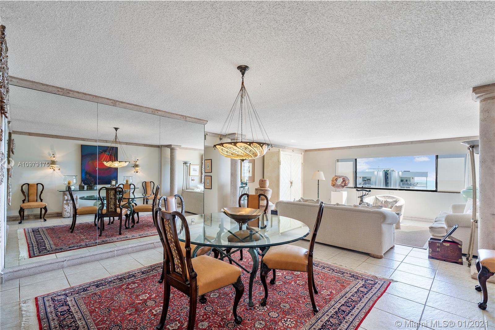 Key Biscayne, FL 33149,650 Ocean Dr #11B