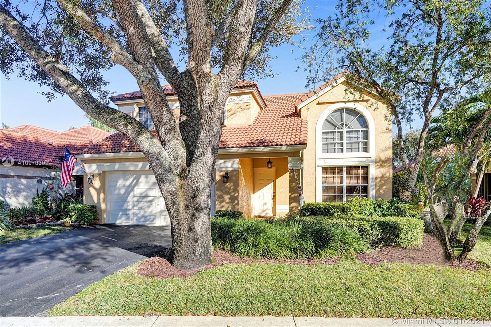 Davie, FL 33328,9320 Oak Grove Cir