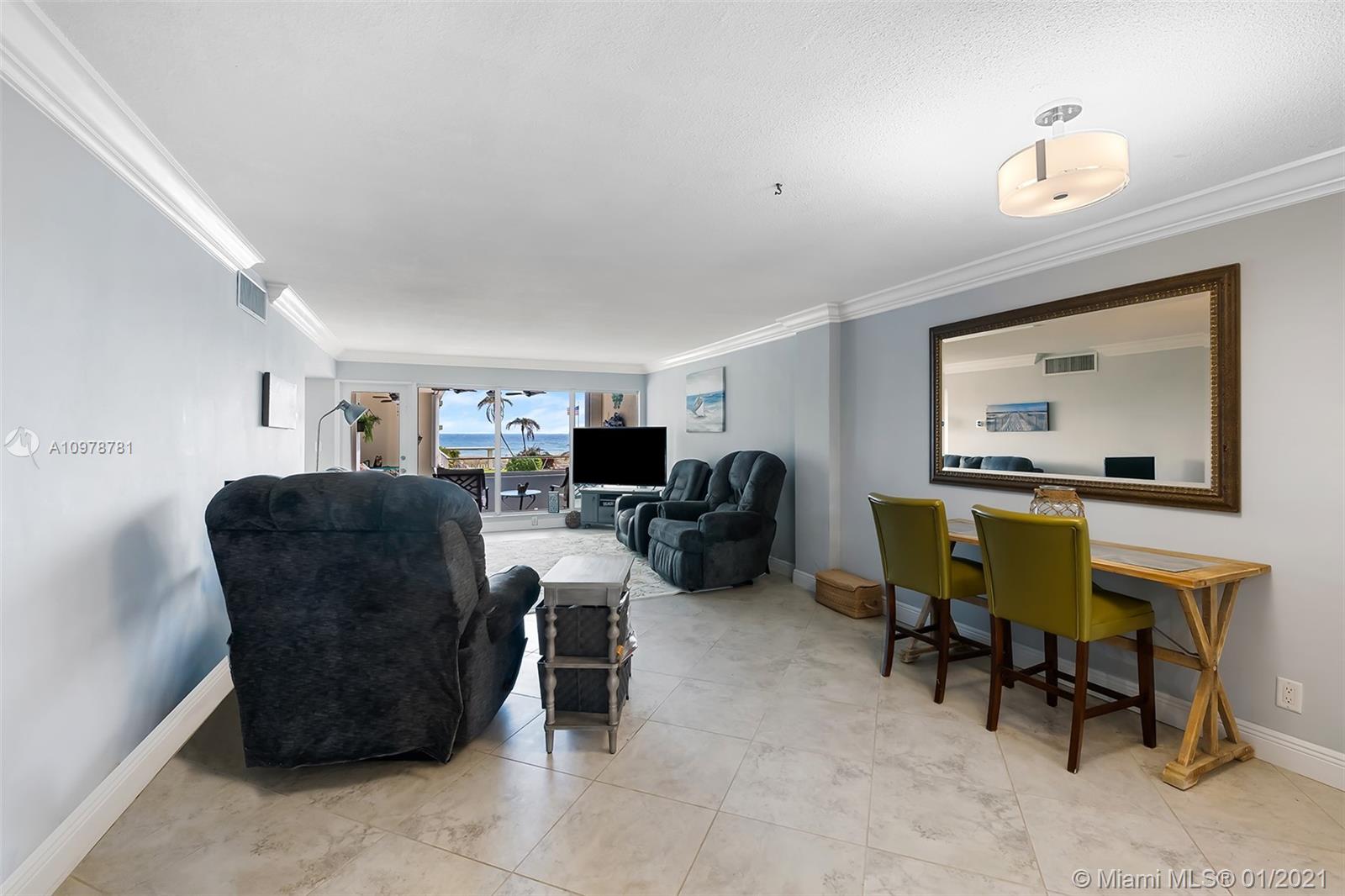 Lauderdale By The Sea, FL 33062,1850 S Ocean Blvd #204