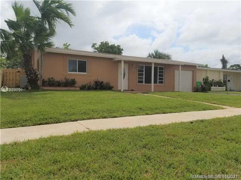 5970 NW 16th Ct, Sunrise, FL 33313