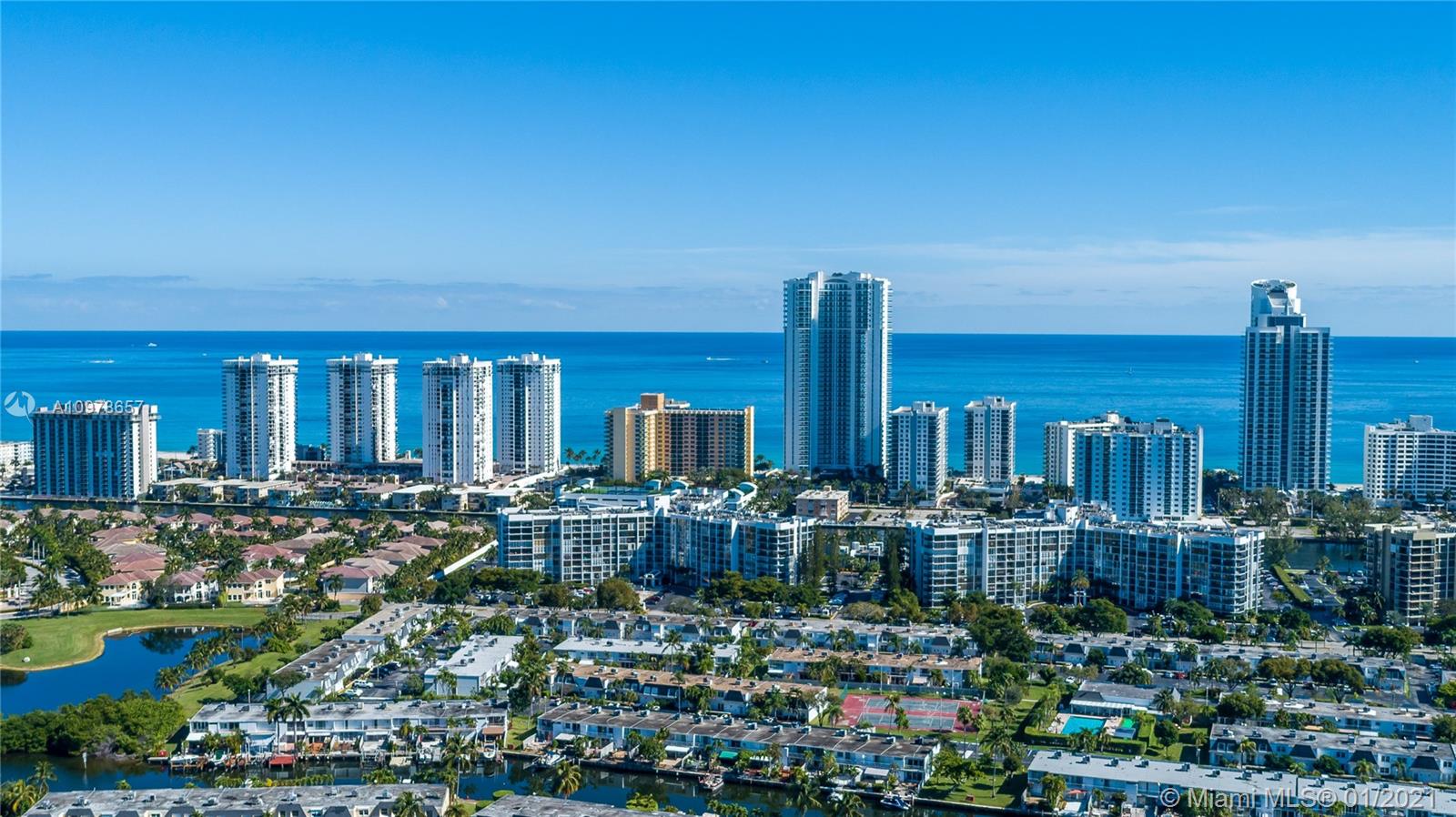 600 Three Islands Blvd #818, Hallandale Beach, FL 33009