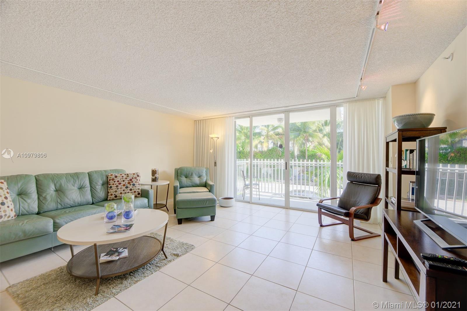 Miami Beach, FL 33141,7824 Collins Ave #201