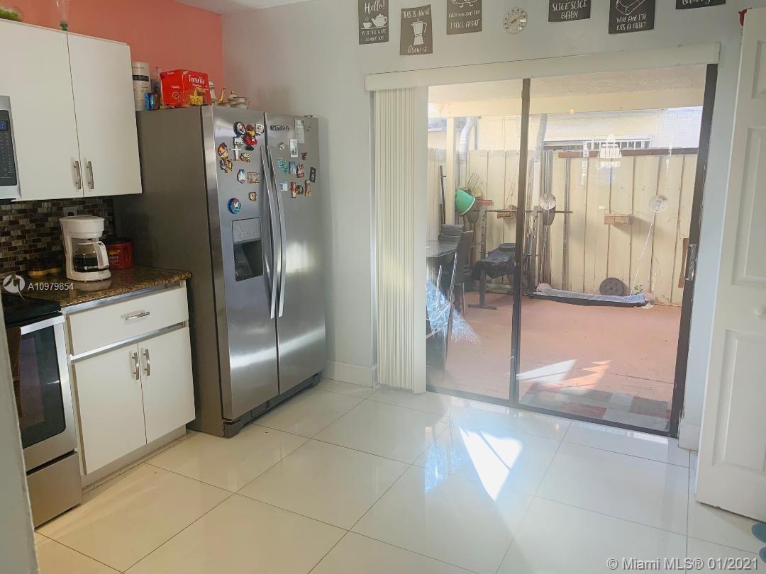 Hialeah, FL 33016,2604 W 54th Pl #202