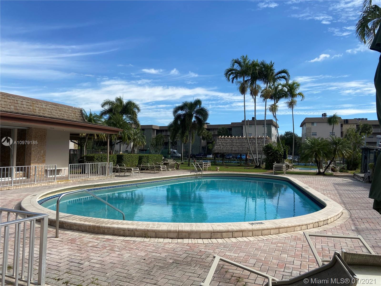 Davie, FL 33324,2440 SW 81st Ave #201