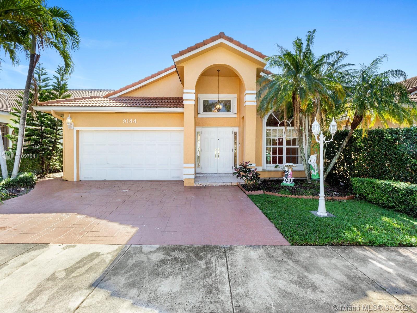 9144 NW 147th Ter, Miami Lakes, FL 33018