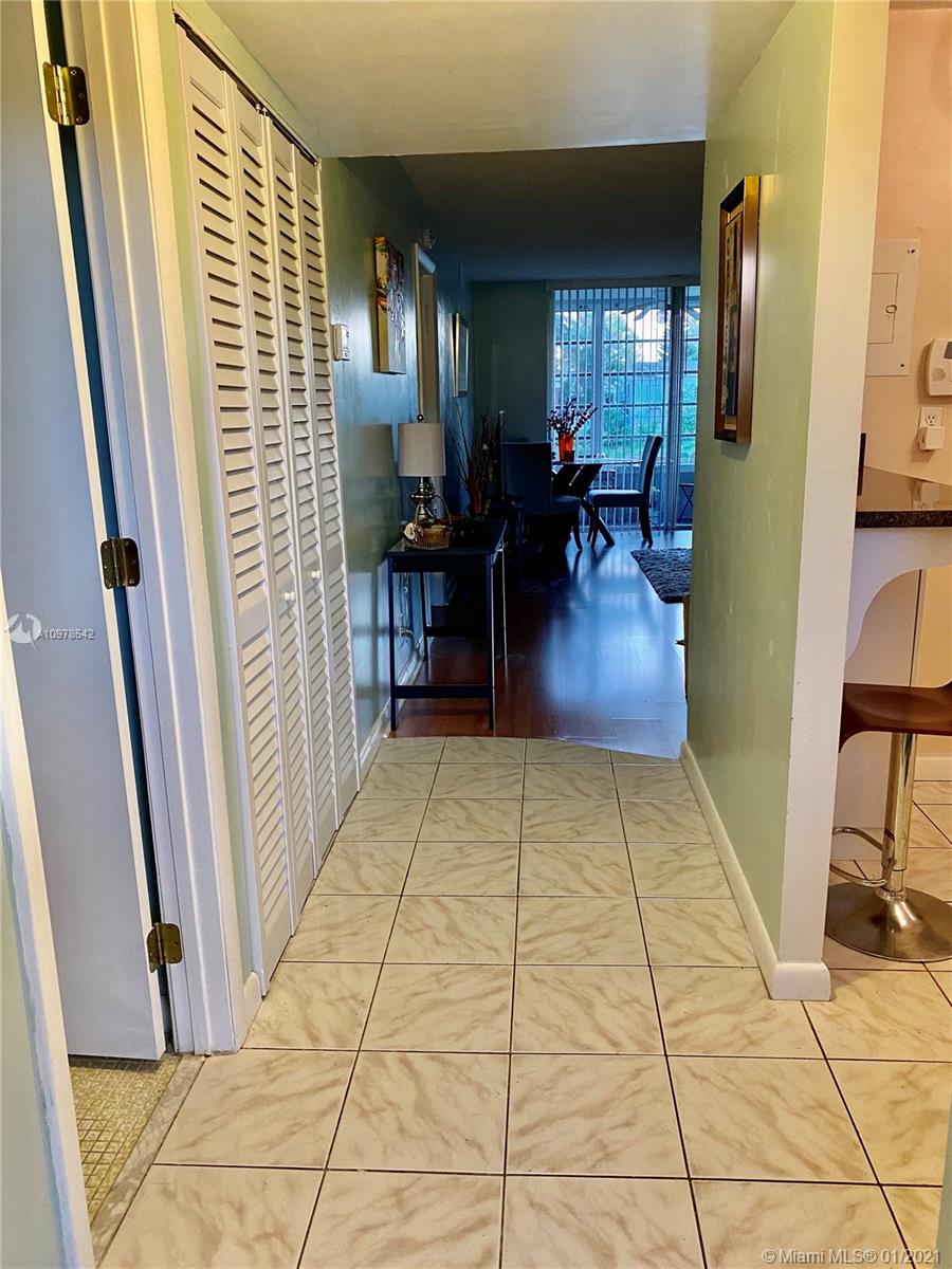 Sunrise, FL 33322,9350 Sunrise Lakes Blvd #107