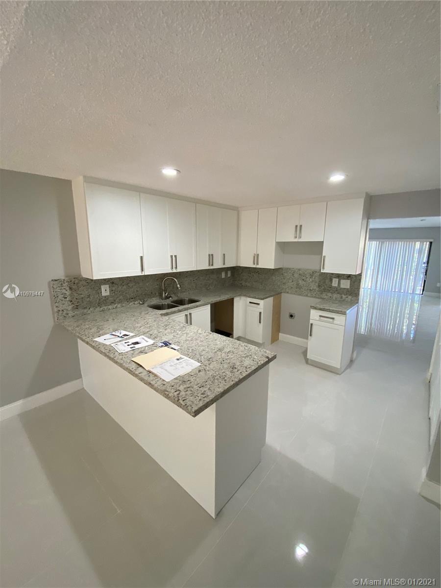 Miami, FL 33165,2437 SW 110th Ave #I