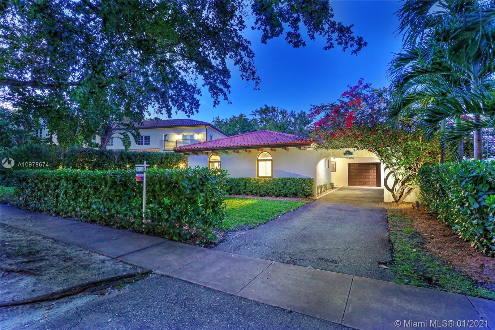 Coral Gables, FL 33134,815 Valencia Ave