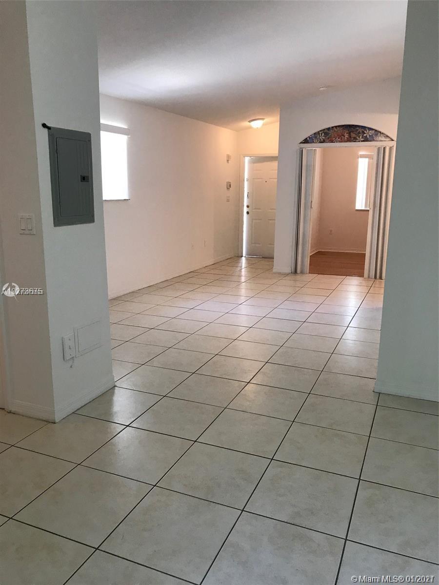 Homestead, FL 33035,1250 SE 28th Ct #206