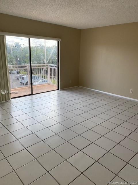 Plantation, FL 33324,455 S Pine Island Rd #303C