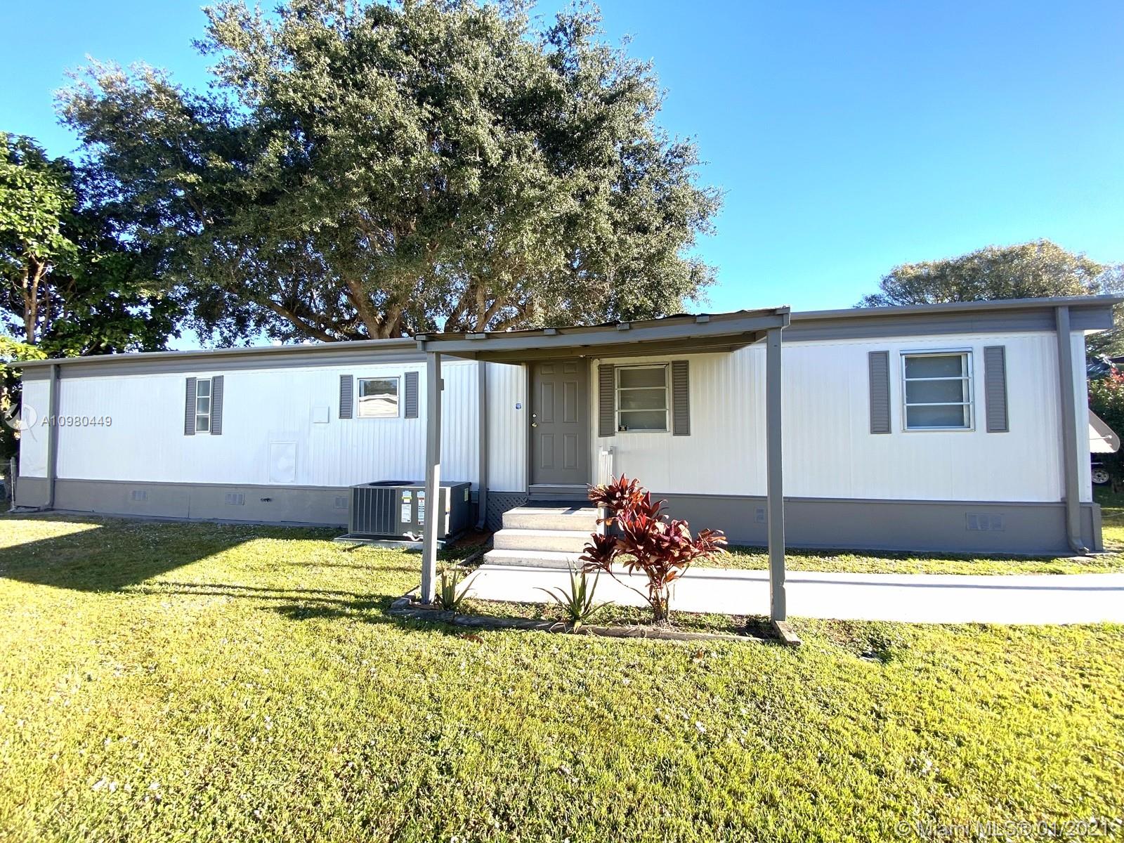 3023 SE 19 ct, Okeechobee, FL 34974