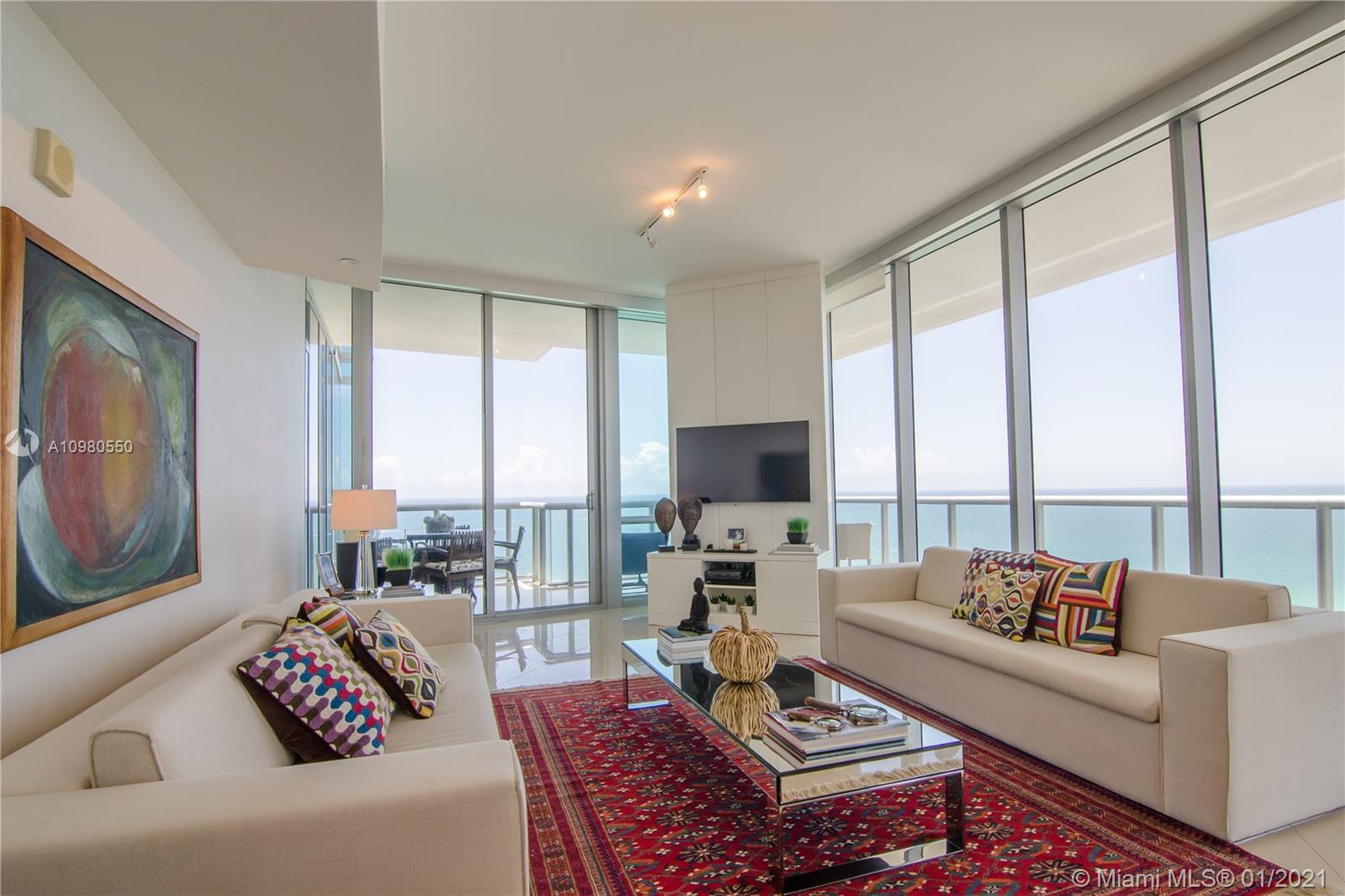 Sunny Isles Beach, FL 33160,17121 Collins Ave #2601