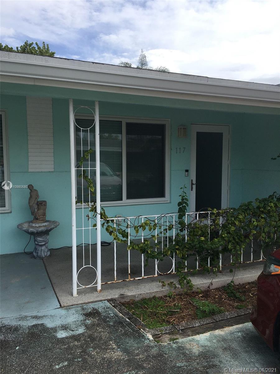 115-117 SE 2nd Ave,  Dania Beach,  FL 33004