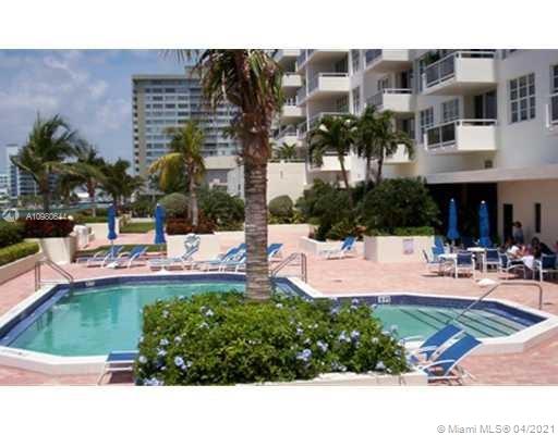 Miami Beach, FL 33140,5700 Collins Ave #4H