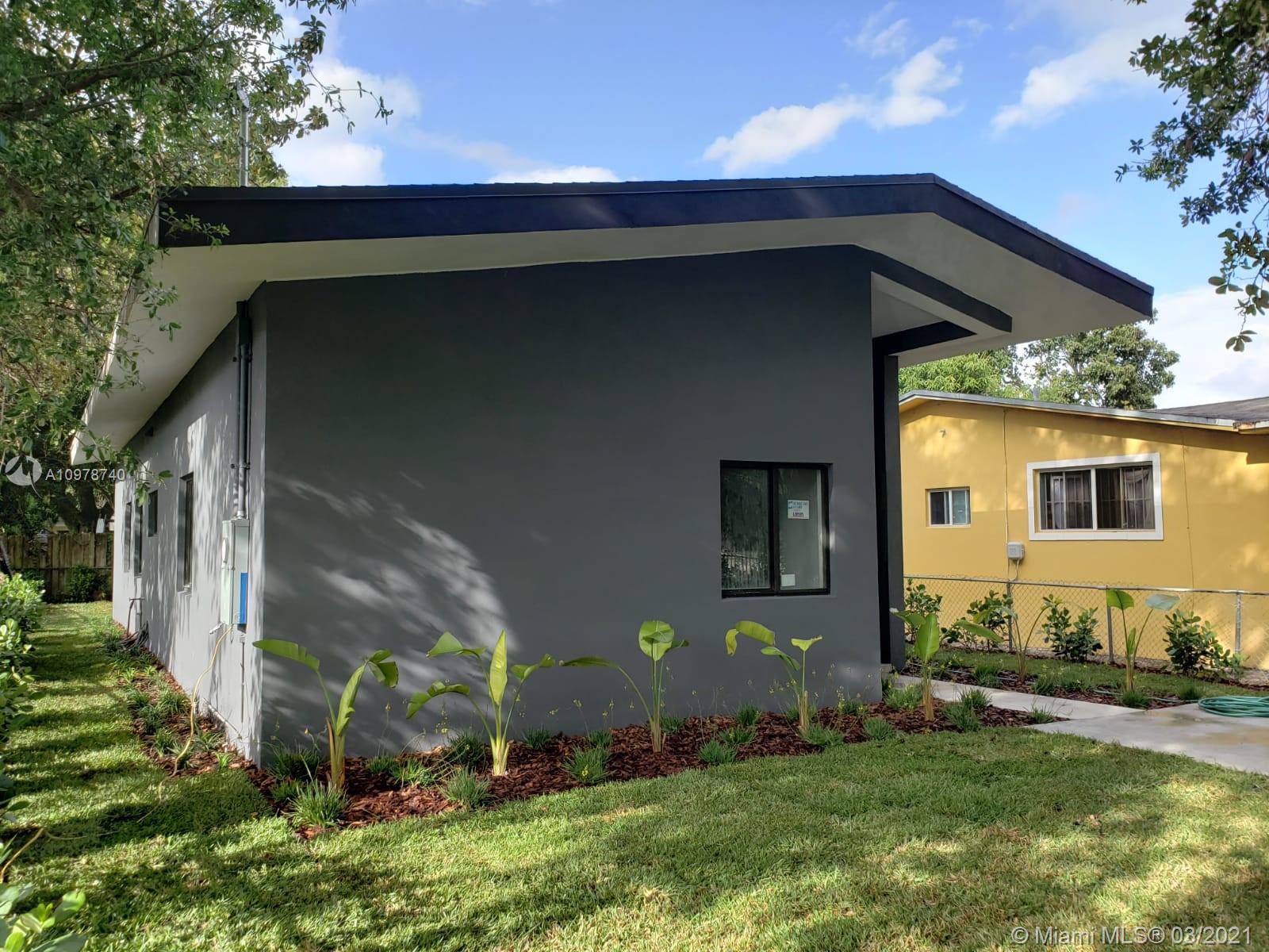 North Miami Beach, FL 33162,313 NE 169th St