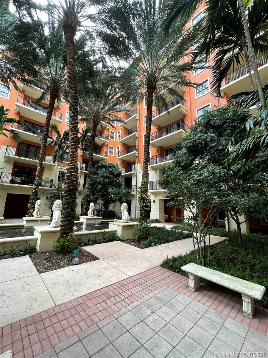 Coral Gables, FL 33134,100 Andalusia Ave #304