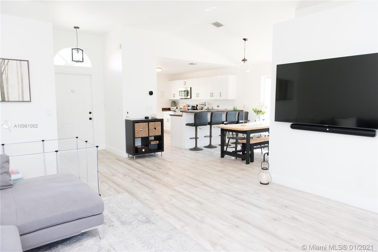 Miramar, FL 33029,17997 SW 30th St