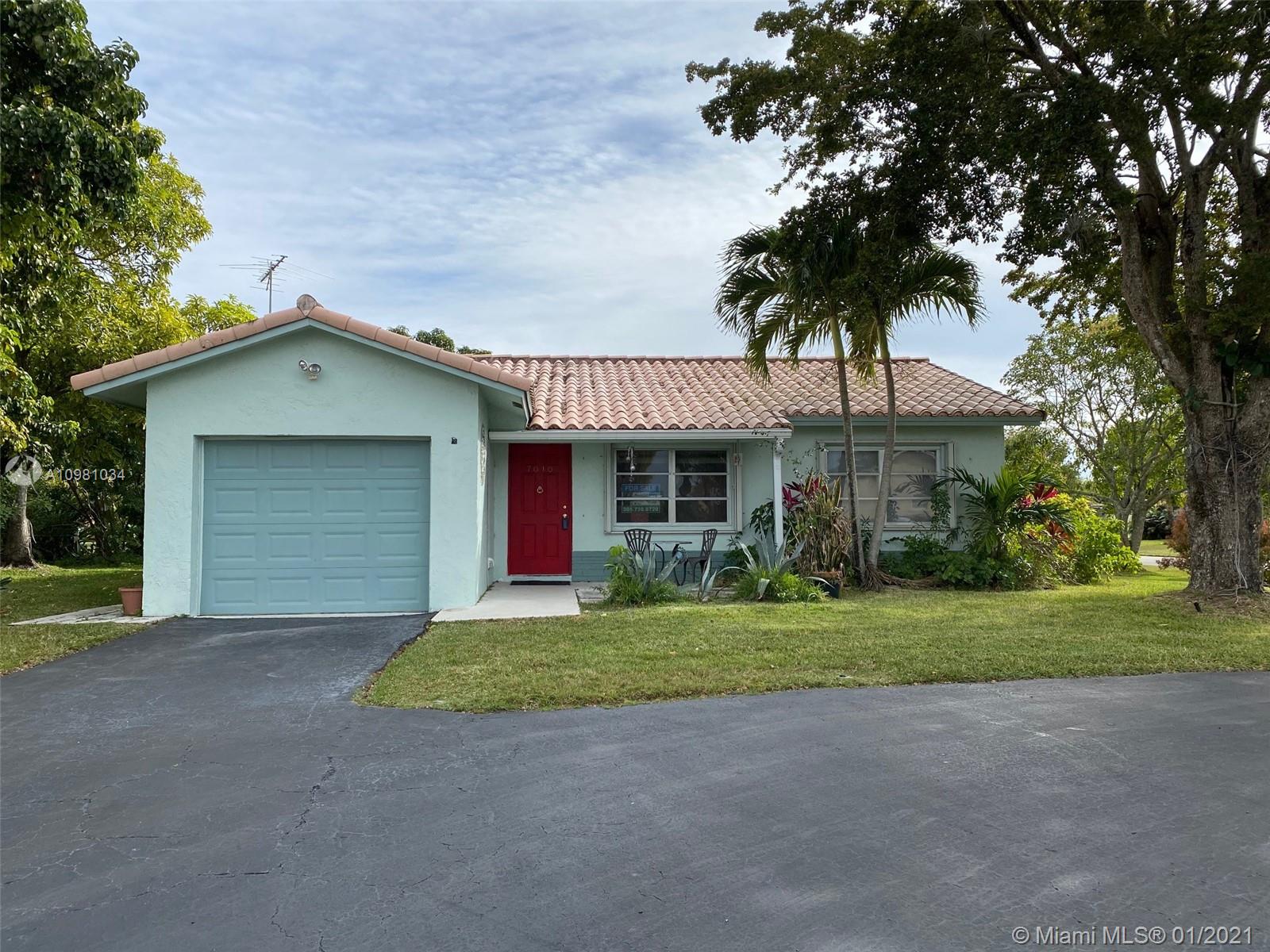 7010 NW 94th Ave, Tamarac, FL 33321