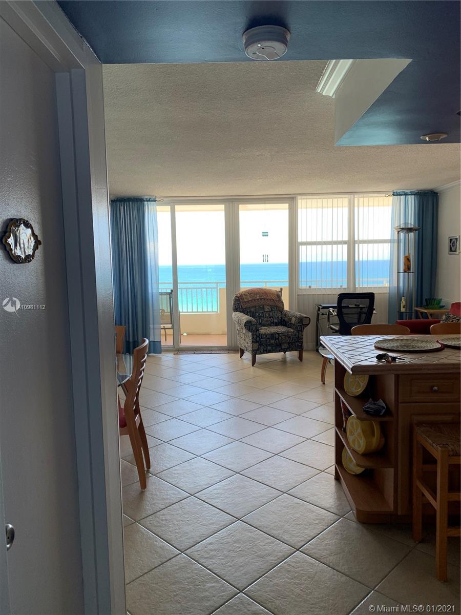 Hallandale Beach, FL 33009,3180 S Ocean Dr #1203