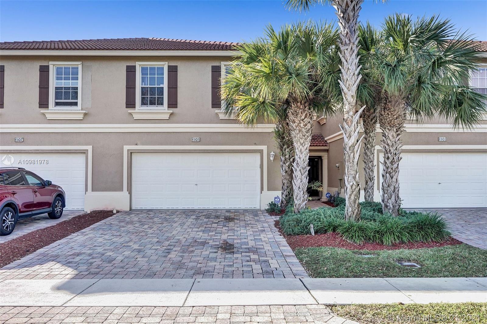 4305 Bamboo Palm Ct,  Green Acres,  FL 33463