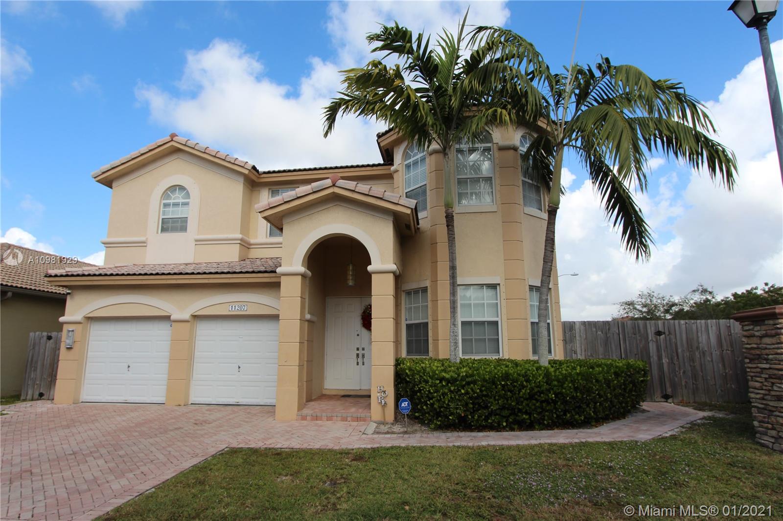 Photo 1 of 11207 77th Ter in Doral - MLS A10981929