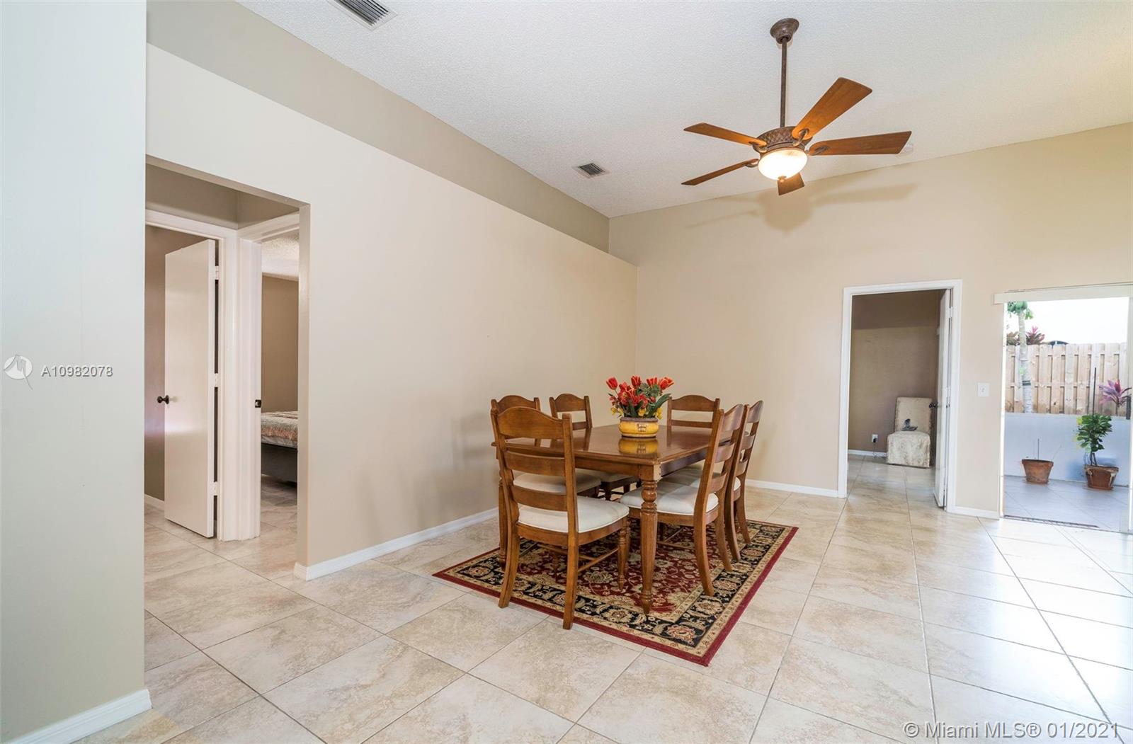 Jupiter, FL 33458,135 St Michaels Ct