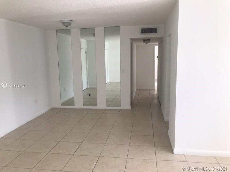 Miami, FL 33174,9401 SW 4th St #209