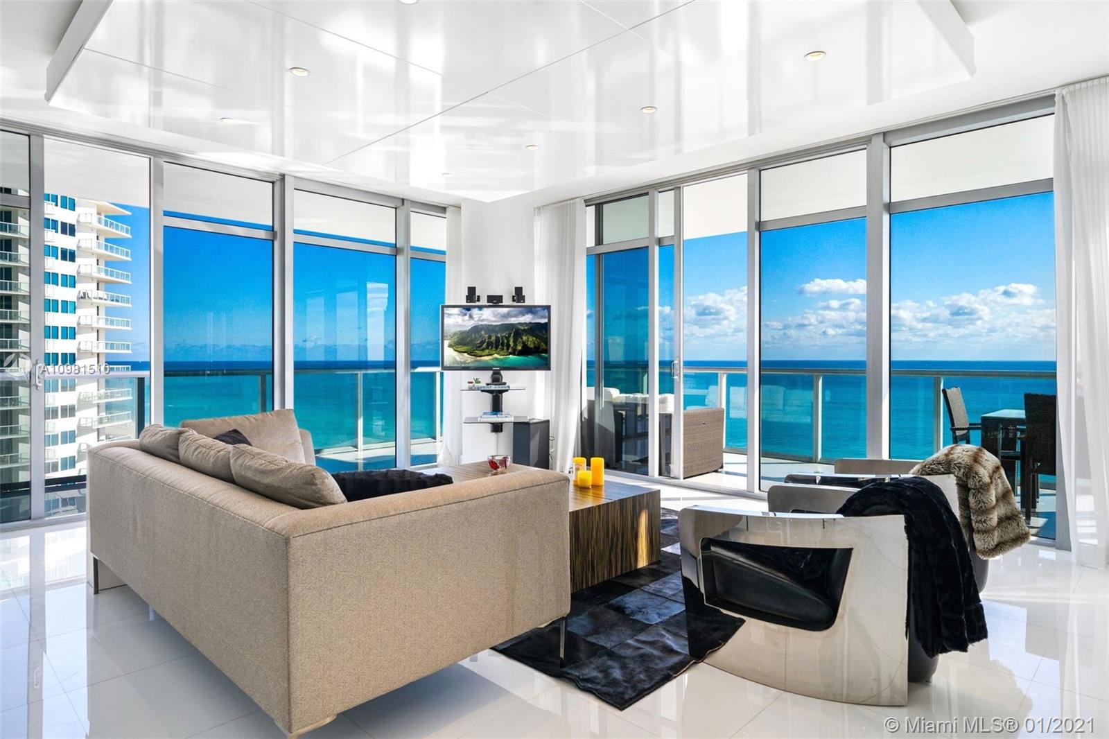 3737 Collins Ave #S1401, Miami Beach, FL 33140