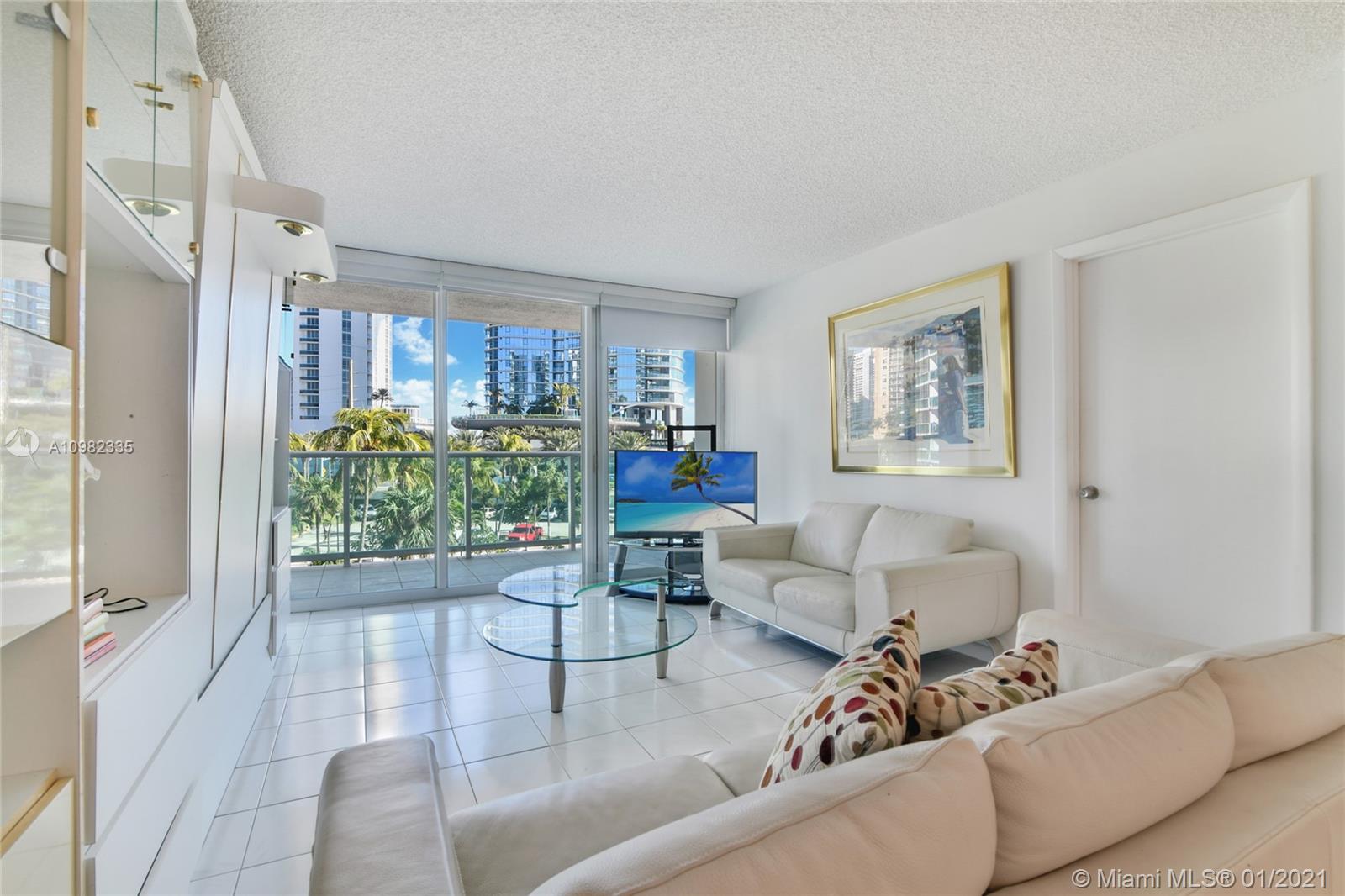 Sunny Isles Beach, FL 33160,100 Bayview Dr #314