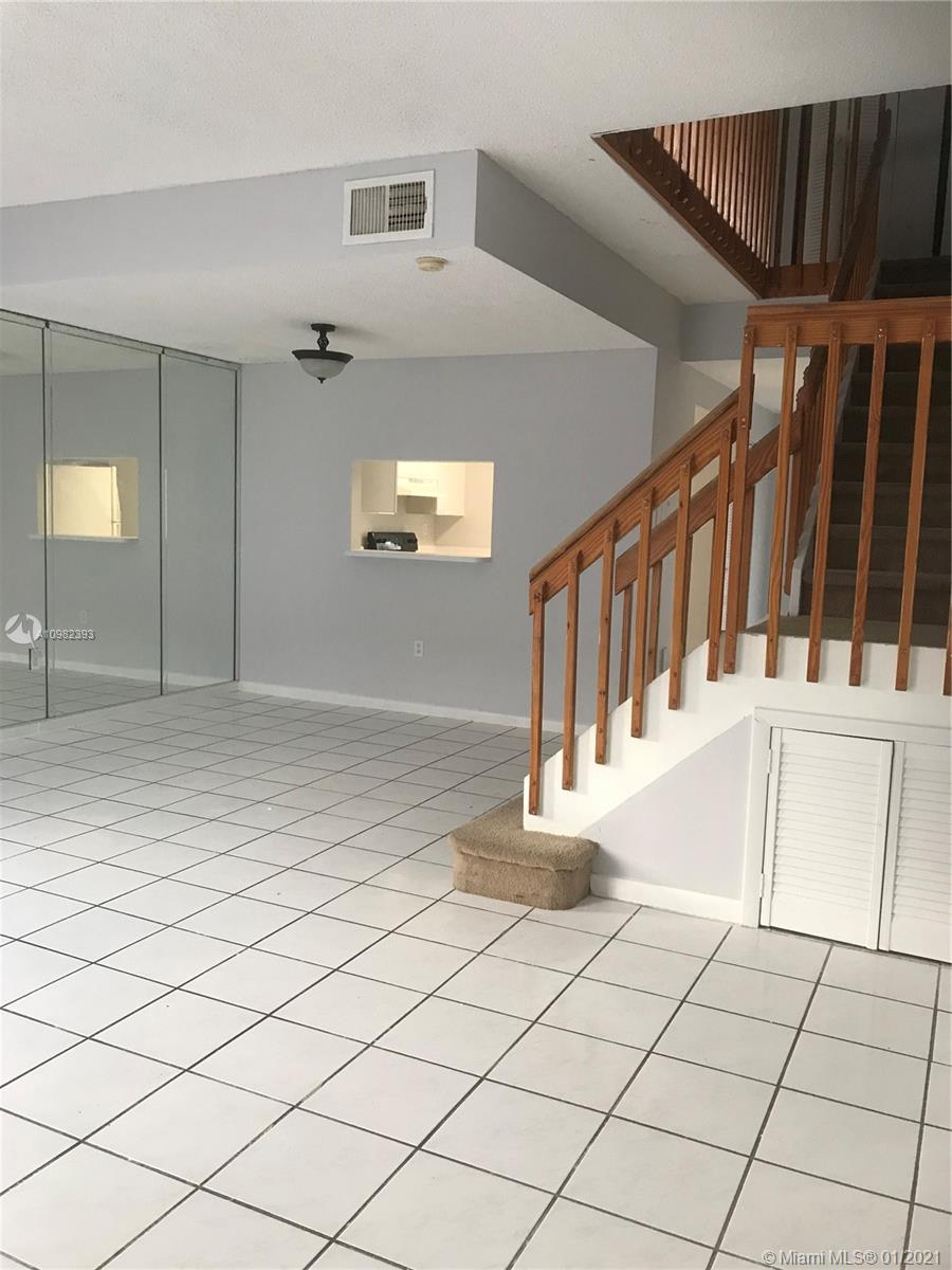 Miami, FL 33196,10026 Hammocks Blvd #2106