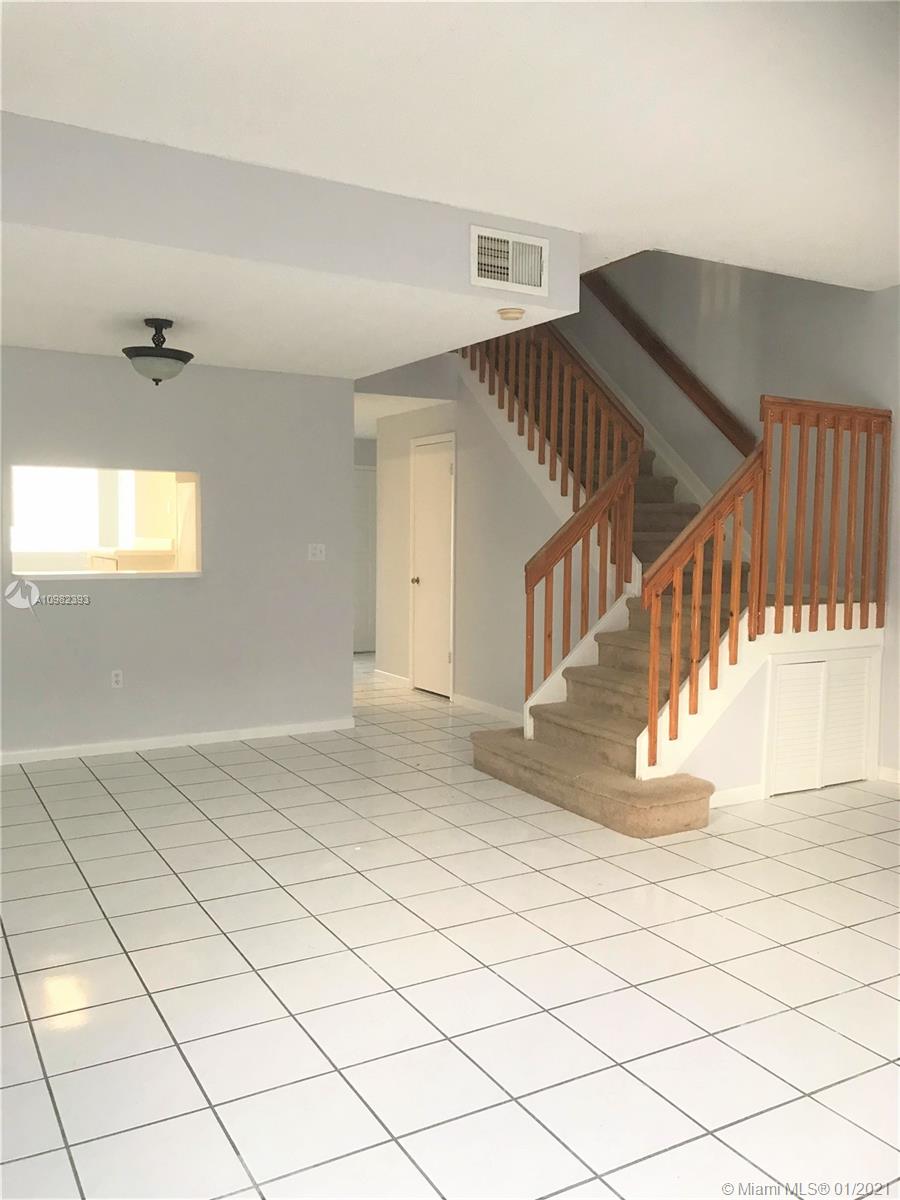 Miami, FL 33196,10026 Hammocks Blvd #2106