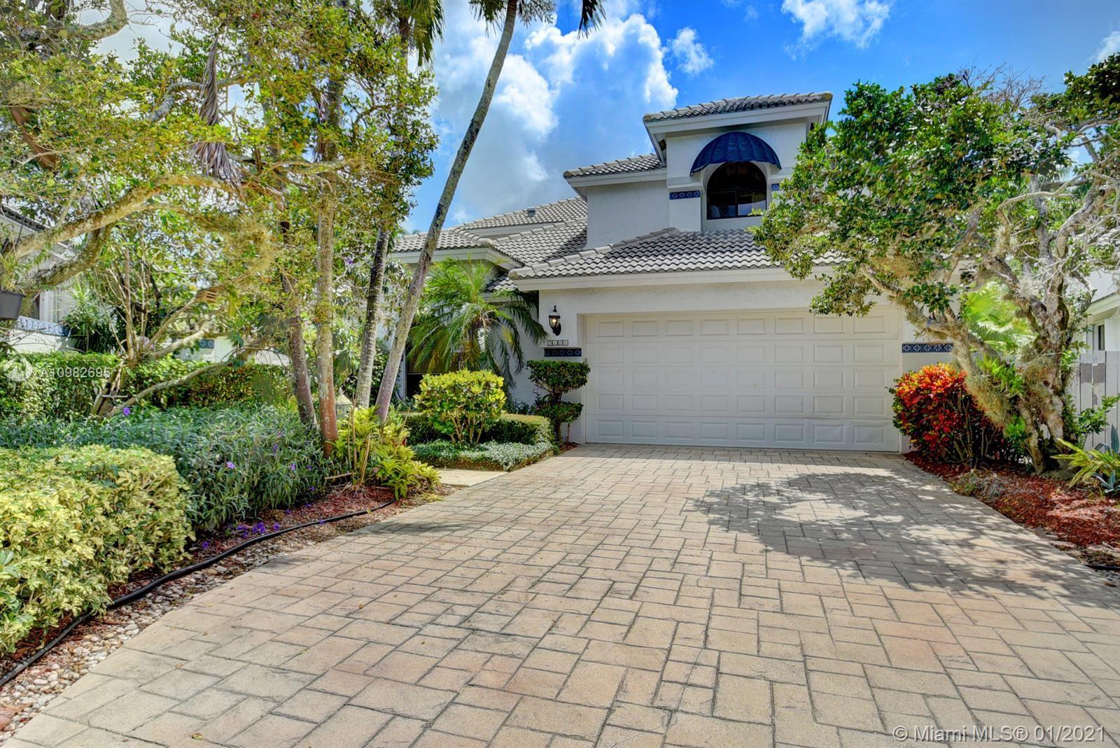 2105 NW 60th Cir, Boca Raton, FL 33496