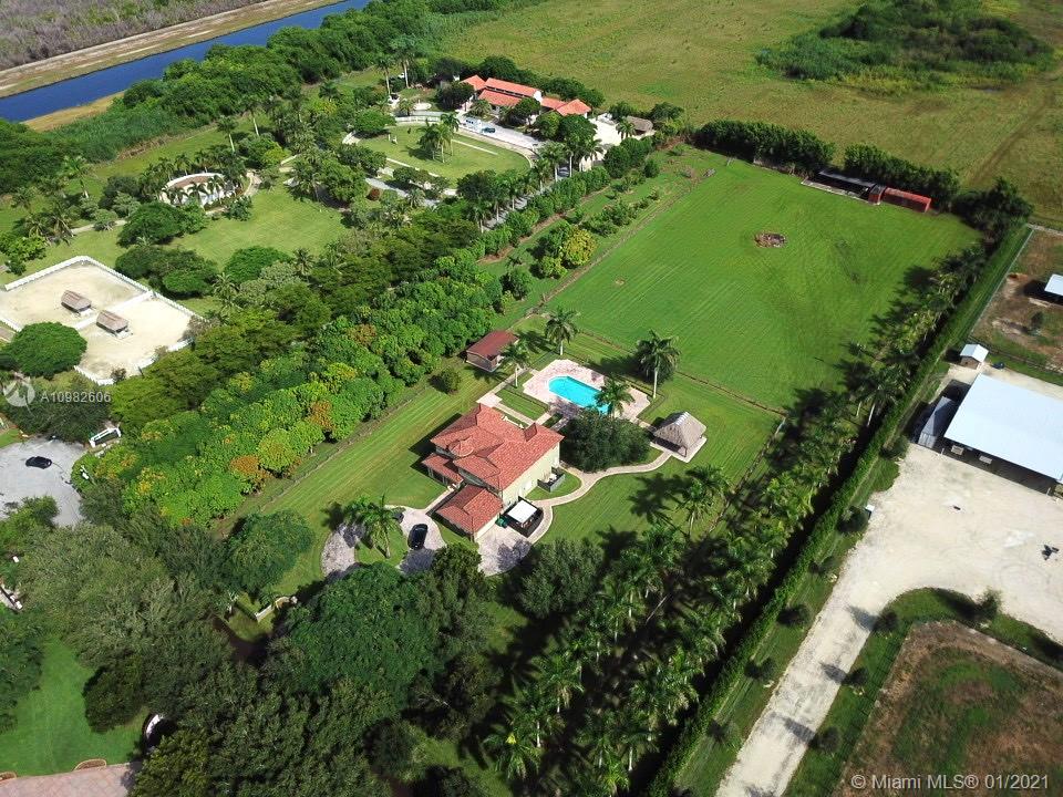 Photo 1 of 18575 100th St in Miami - MLS A10982606