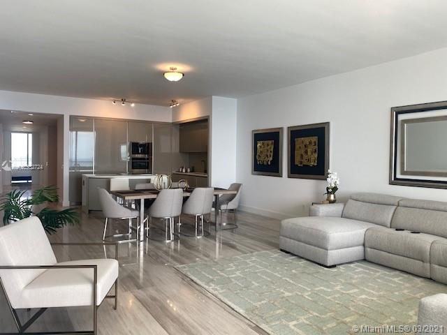 Sunny Isles Beach, FL 33160,18975 Collins Ave #2403