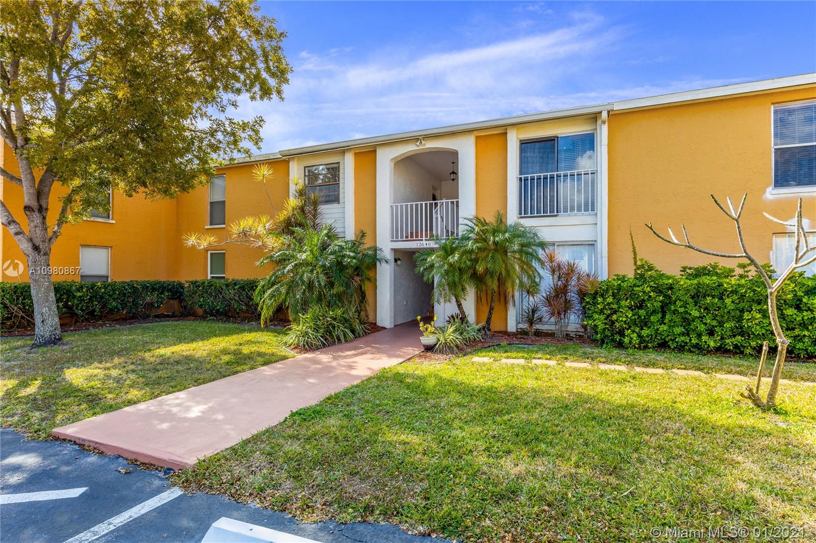 12646 Kenwood Lane #A,  Fort Myers,  FL 33907