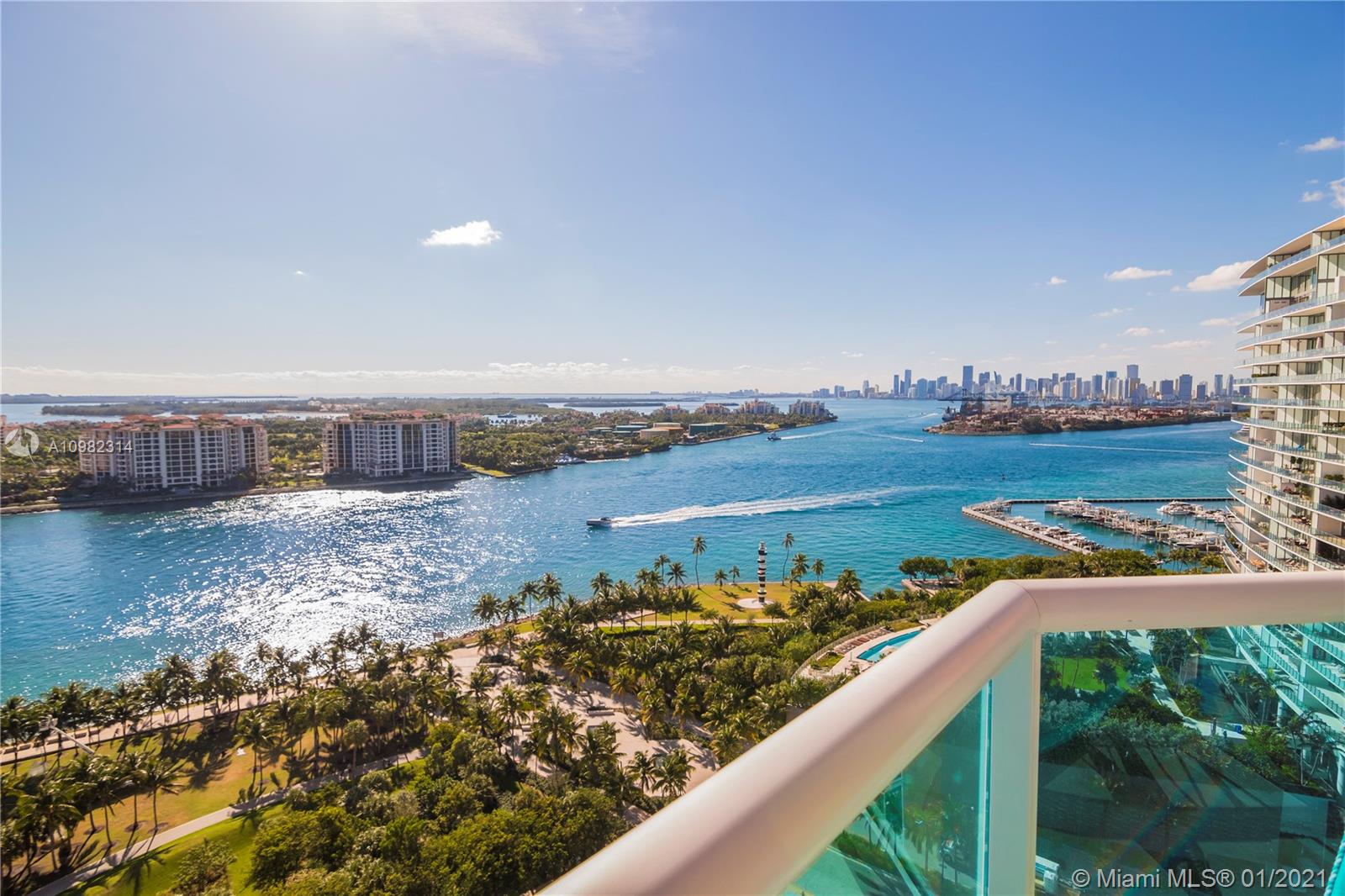 Miami Beach, FL 33139,300 S Pointe Dr #2101